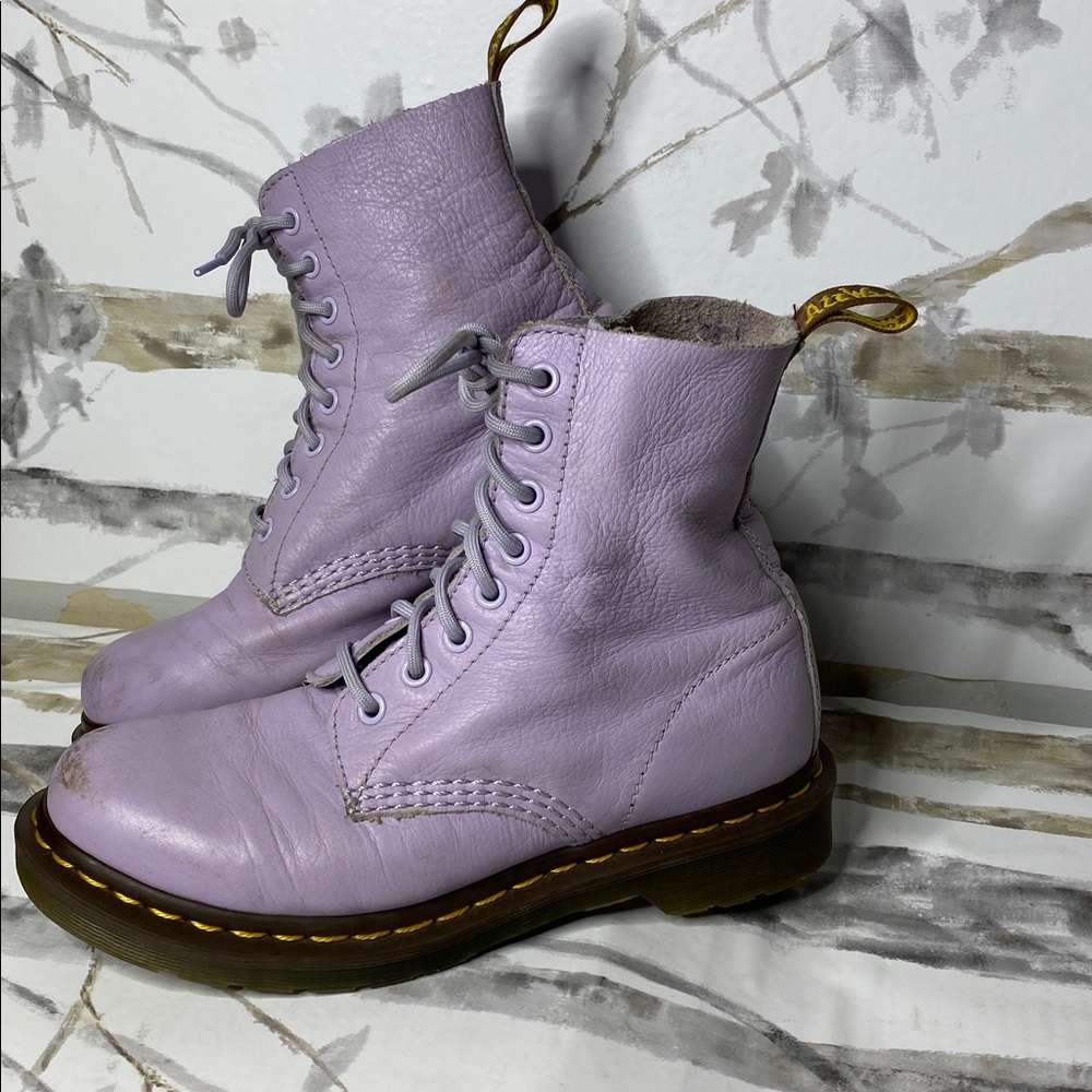 Dr Martens Pascal Lilac Boots